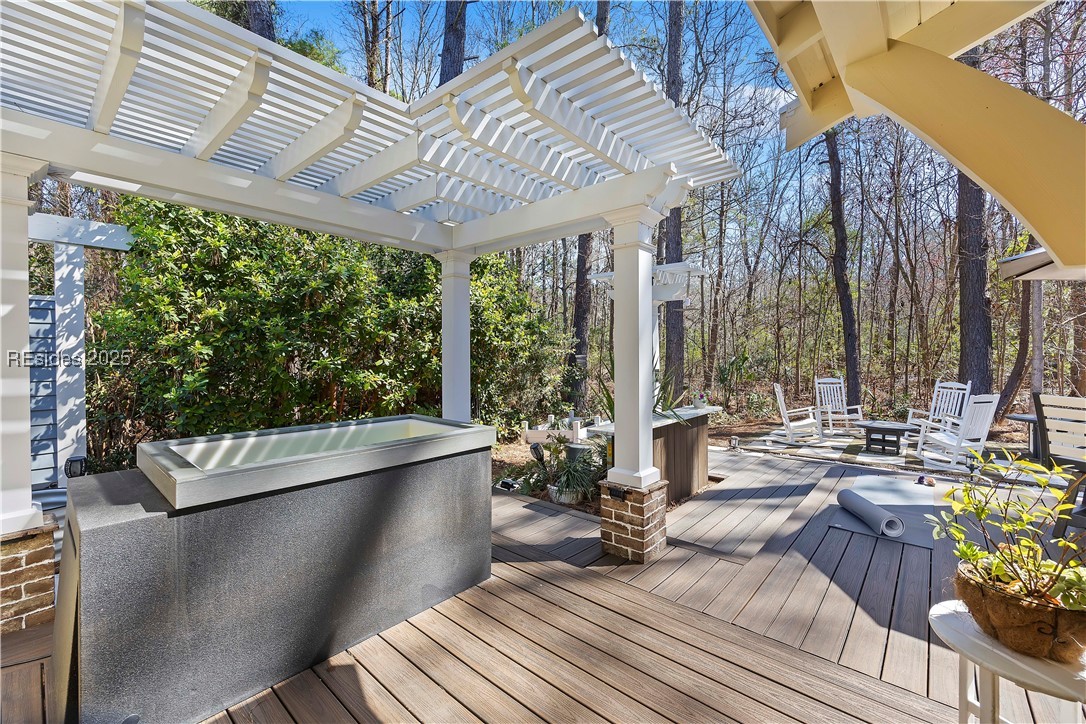 625 Spanish Wells Road Unit: 12