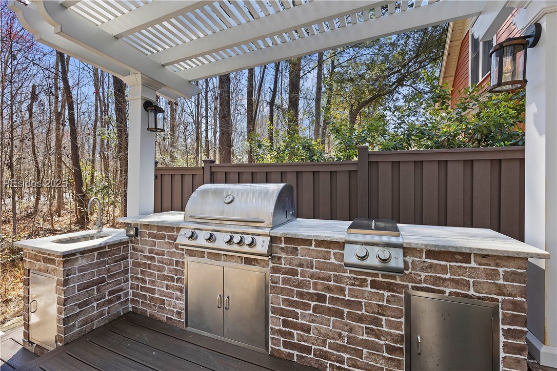 625 Spanish Wells Road Unit: 12