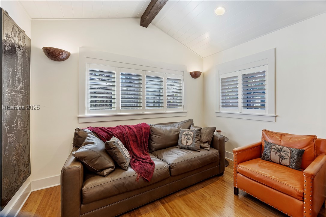 625 Spanish Wells Road Unit: 12