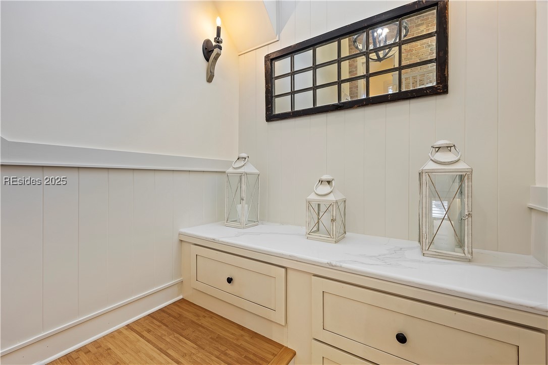 625 Spanish Wells Road Unit: 12