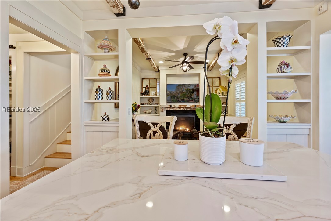 625 Spanish Wells Road Unit: 12