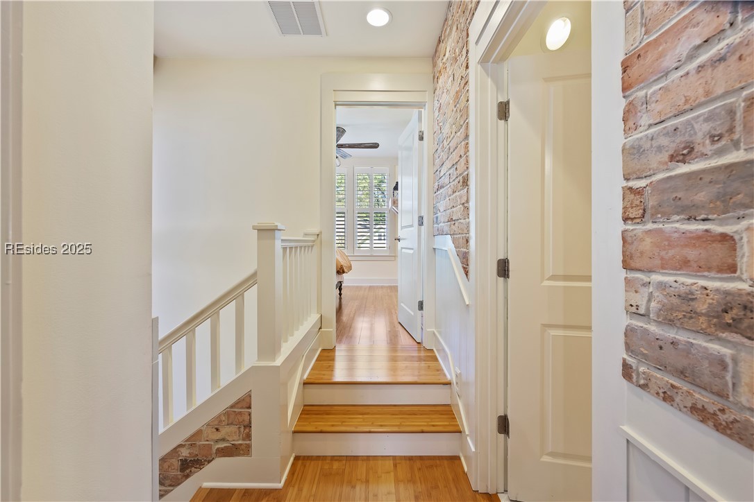 625 Spanish Wells Road Unit: 12