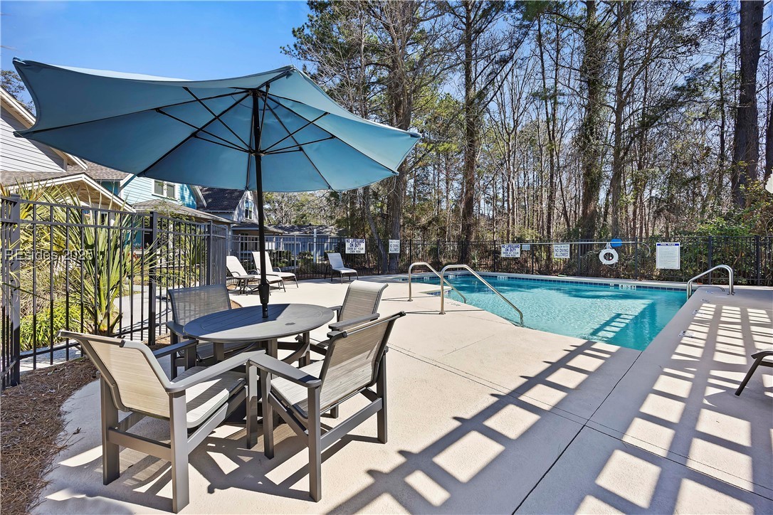 625 Spanish Wells Road Unit: 12