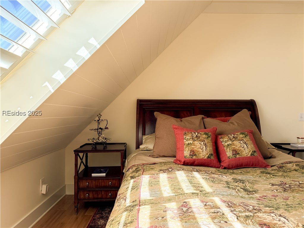 625 Spanish Wells Road Unit: 12
