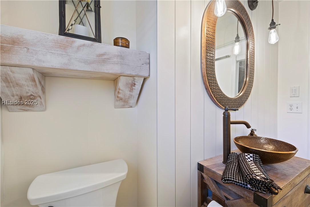 625 Spanish Wells Road Unit: 12