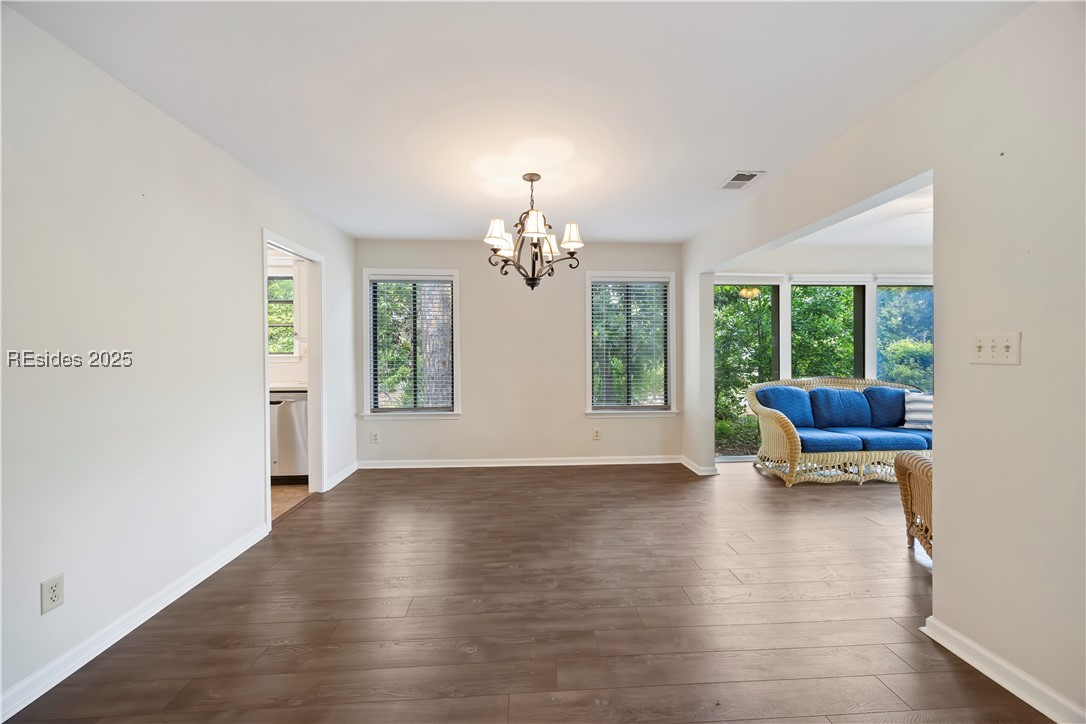 20 Governors Road Unit: 2827