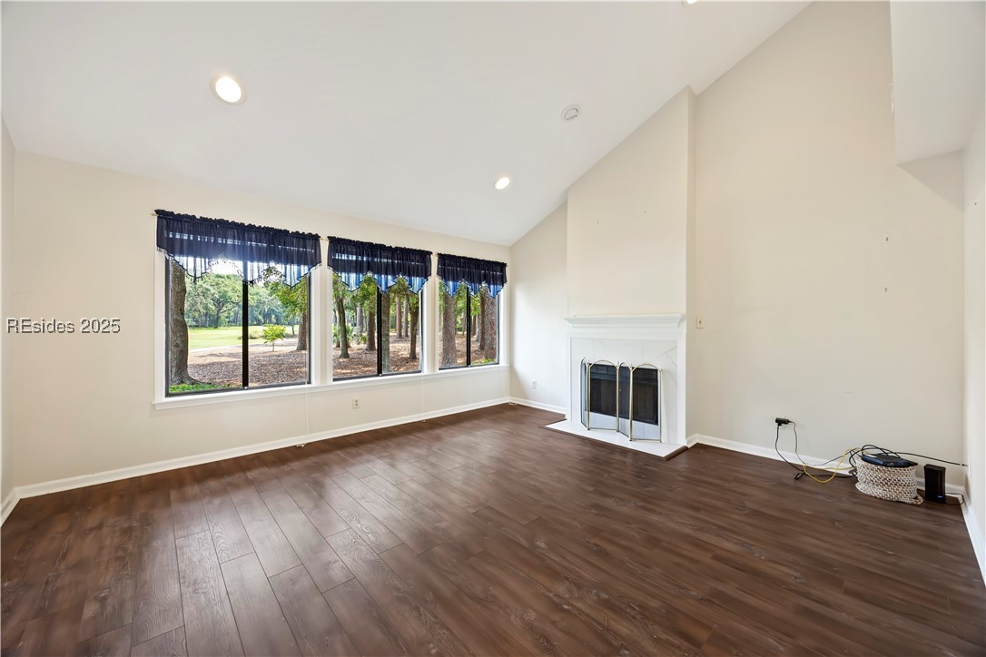 20 Governors Road Unit: 2827