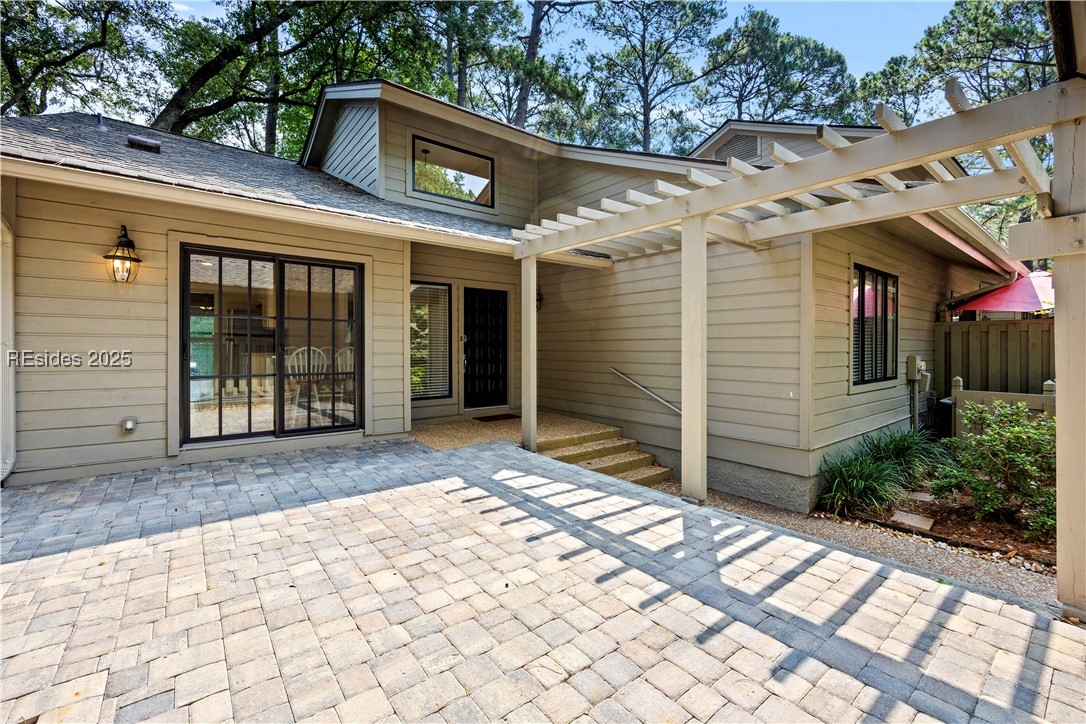 20 Governors Road Unit: 2827