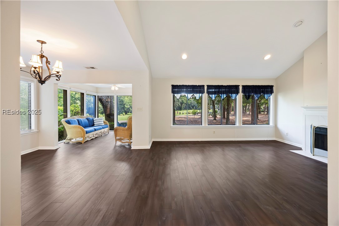 20 Governors Road Unit: 2827