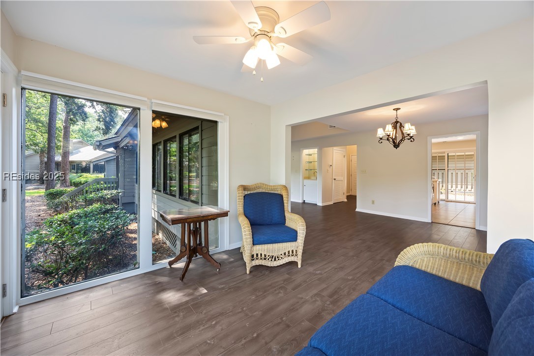 20 Governors Road Unit: 2827