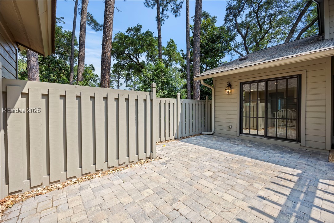 20 Governors Road Unit: 2827