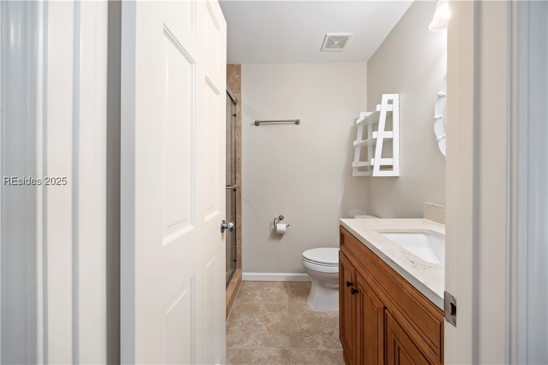 20 Governors Road Unit: 2827