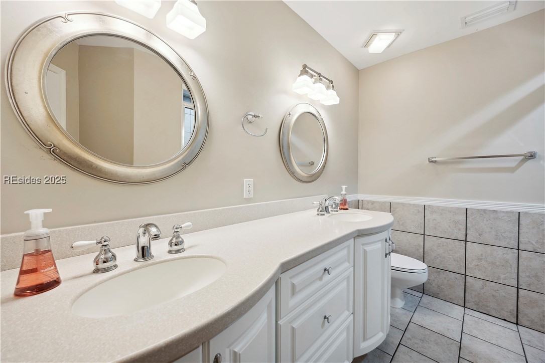19 Lemoyne Avenue Unit: 7009