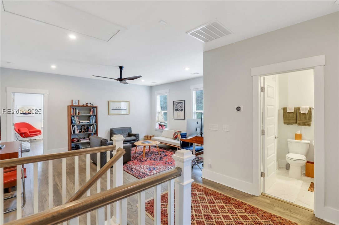 33 Ivory Elm Stroll