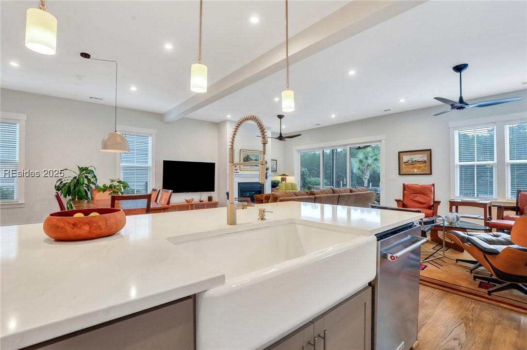 33 Ivory Elm Stroll
