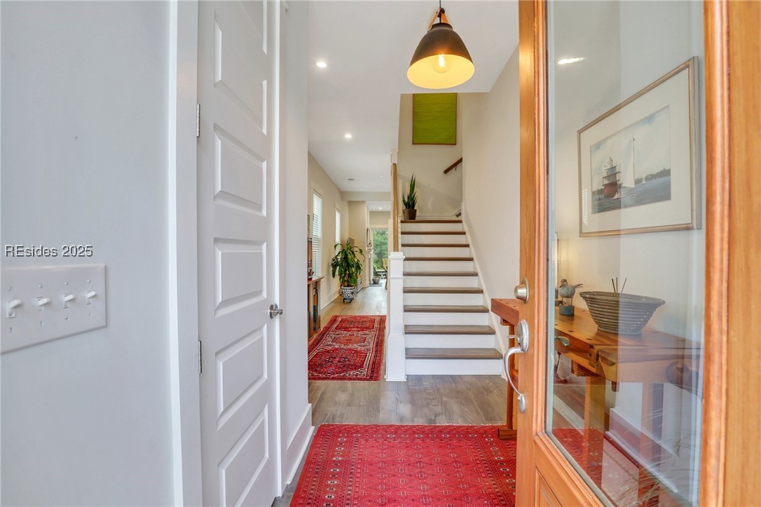 33 Ivory Elm Stroll