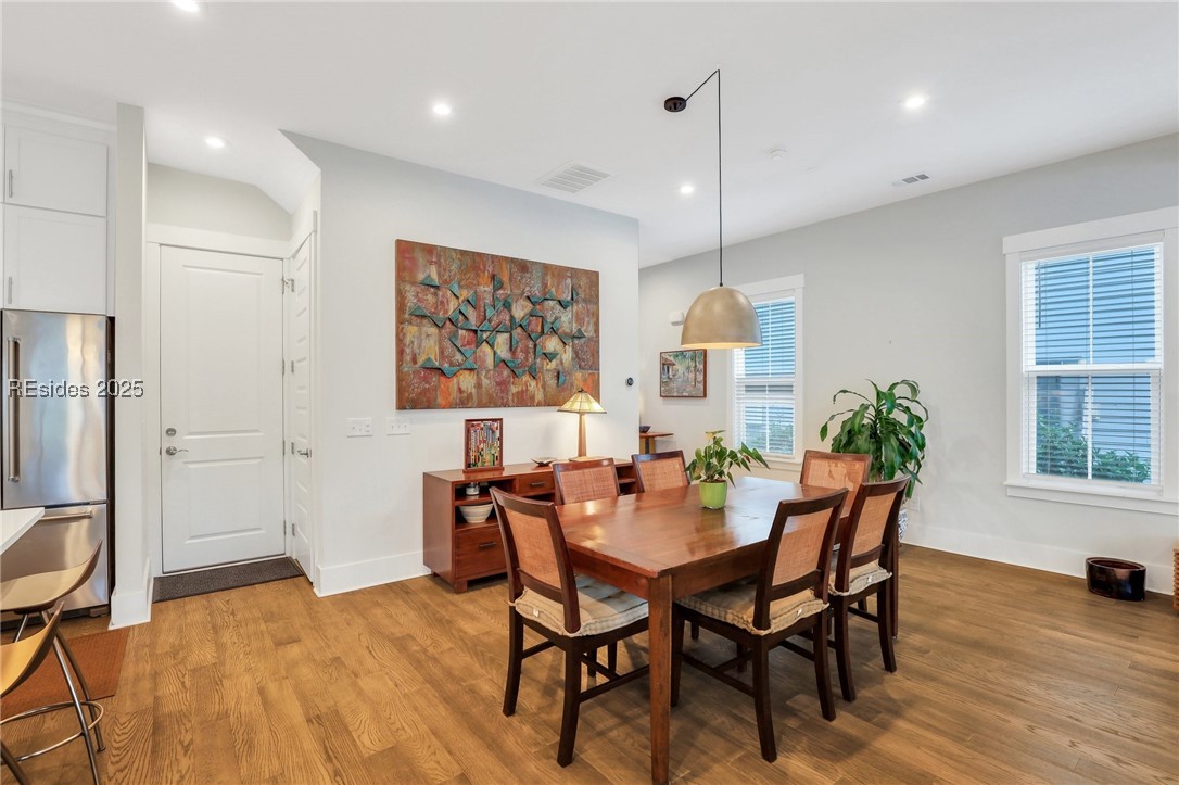 33 Ivory Elm Stroll