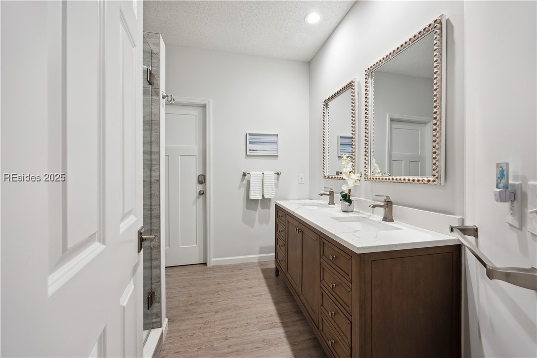 19 Wimbledon Court Unit: 104