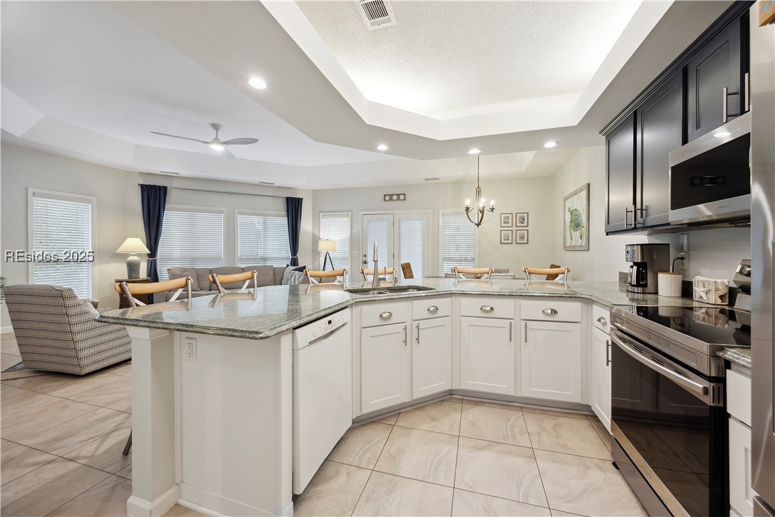 19 Wimbledon Court Unit: 104