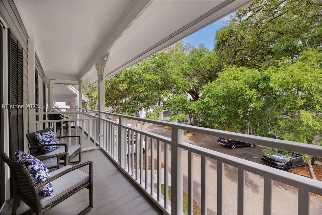 19 Wimbledon Court Unit: 104