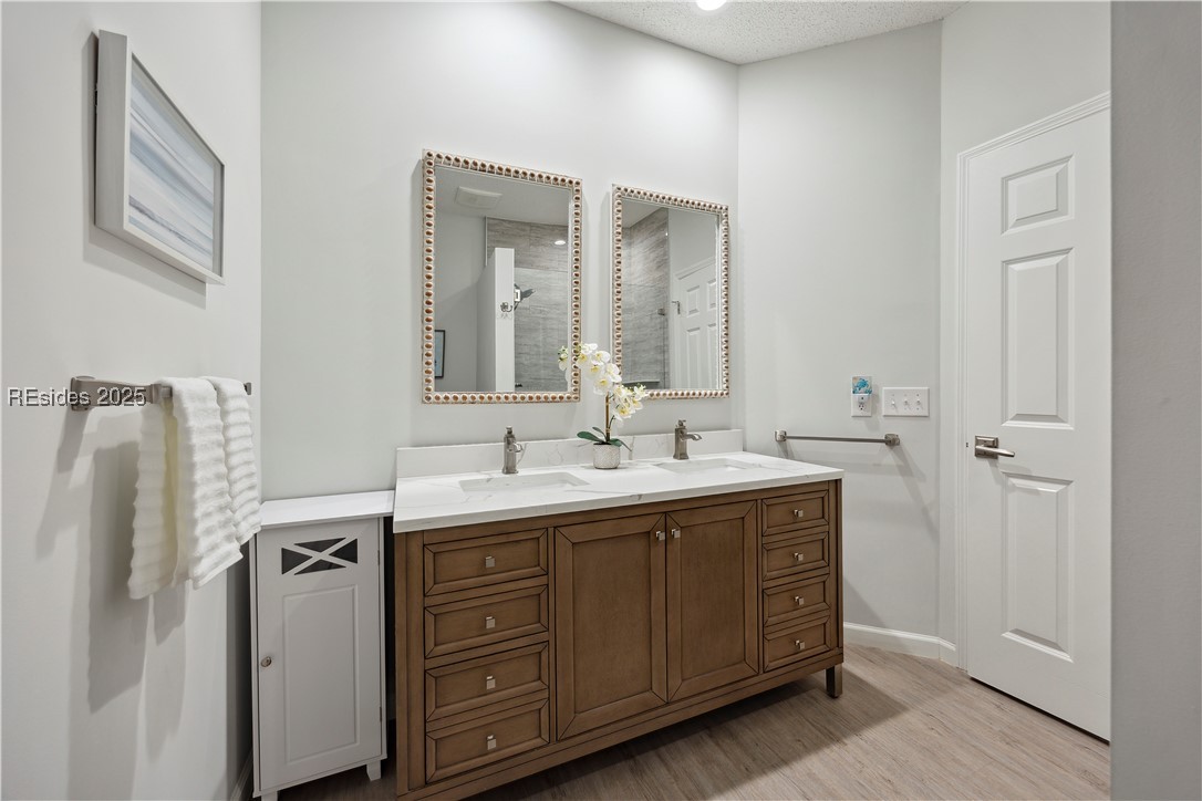 19 Wimbledon Court Unit: 104