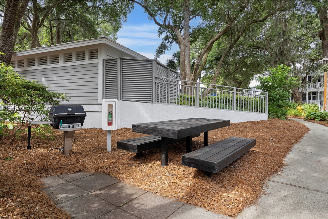 19 Wimbledon Court Unit: 104