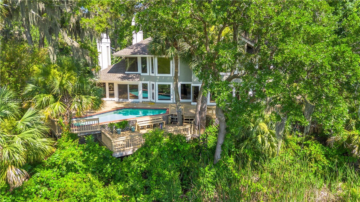 25 Old Fort Drive