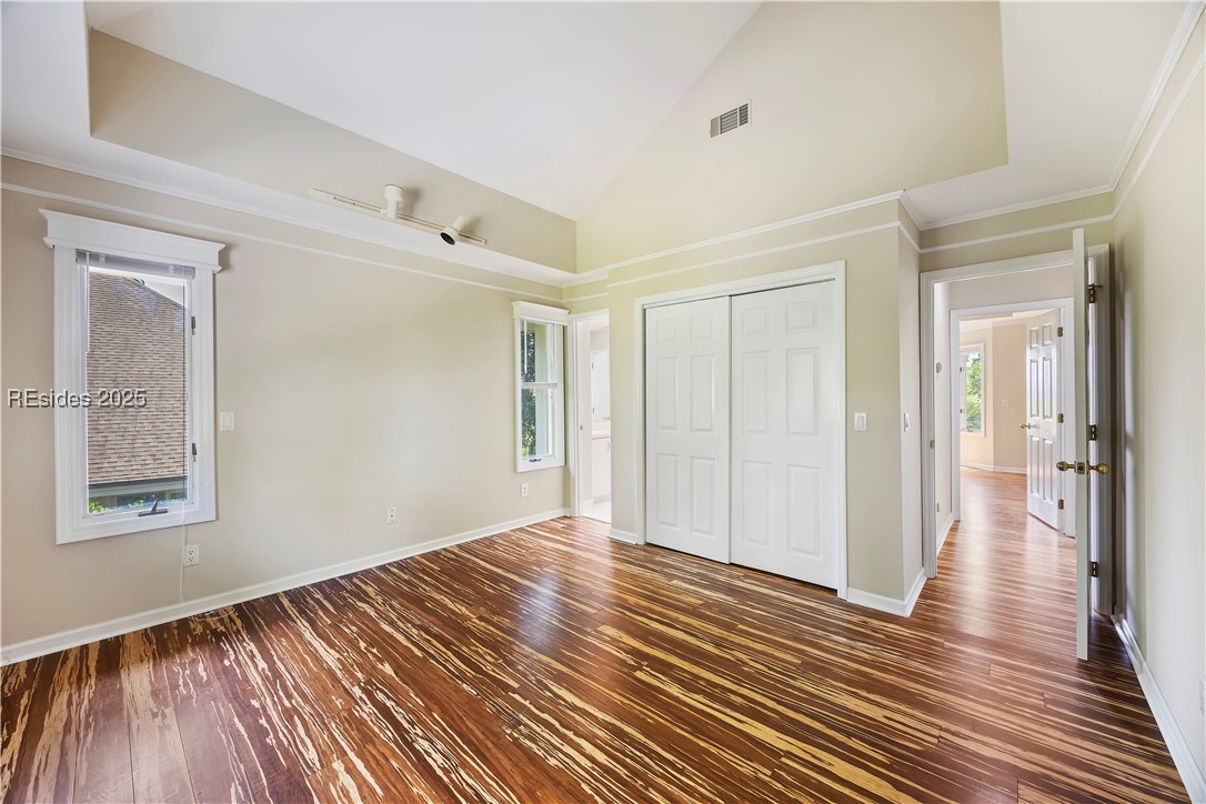 25 Old Fort Drive