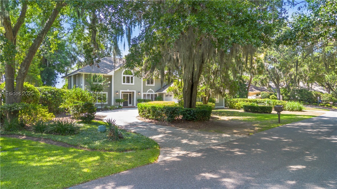 25 Old Fort Drive