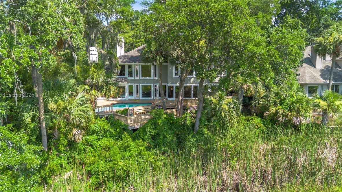 25 Old Fort Drive