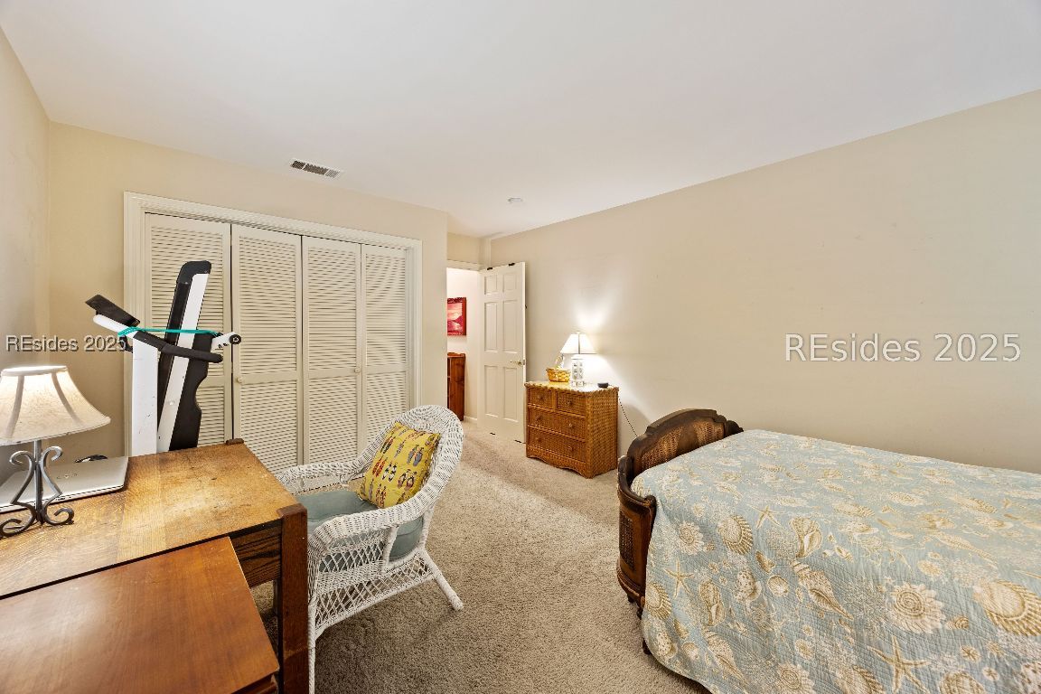 8 Battery Road