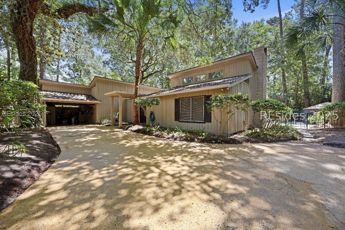 8 Battery Road
