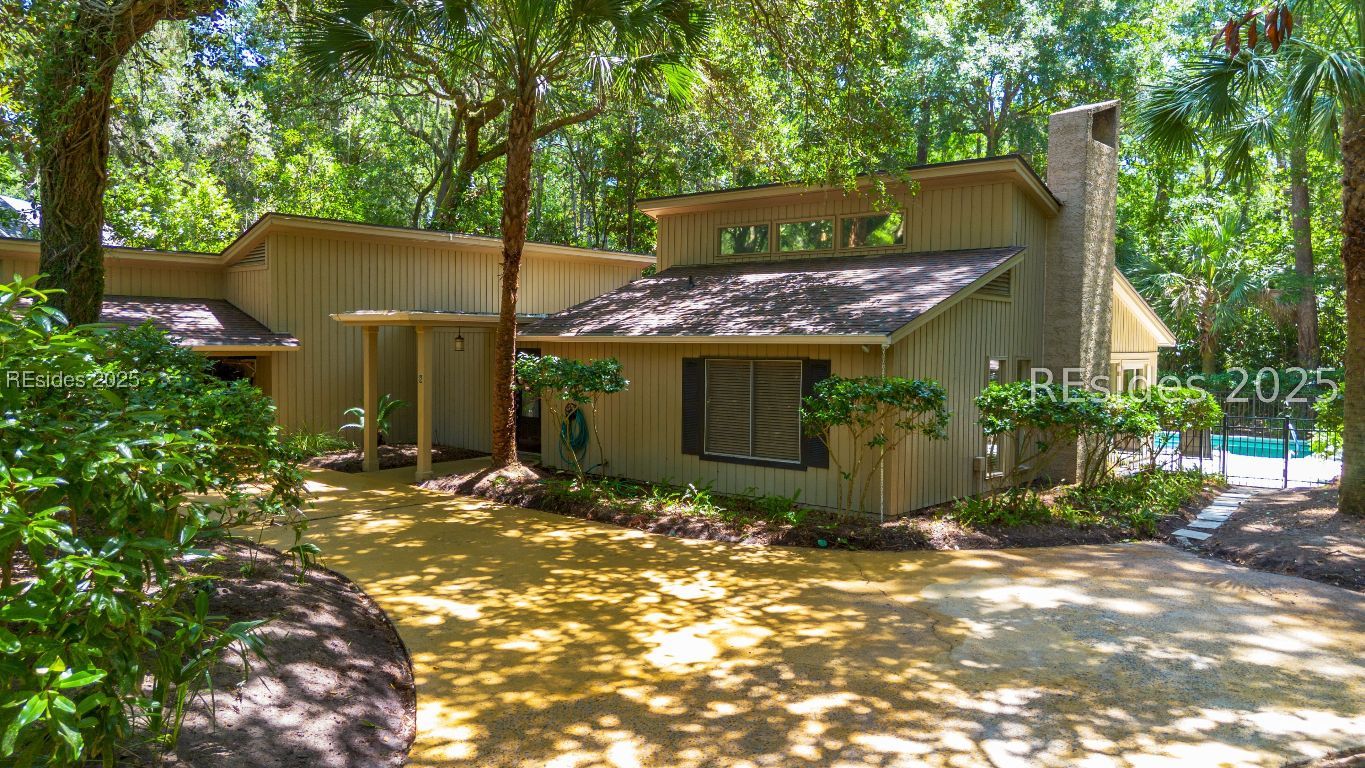 8 Battery Road