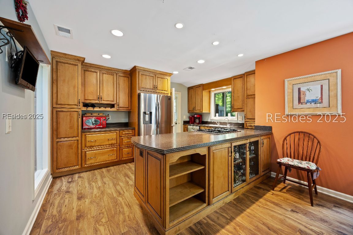 8 Battery Road