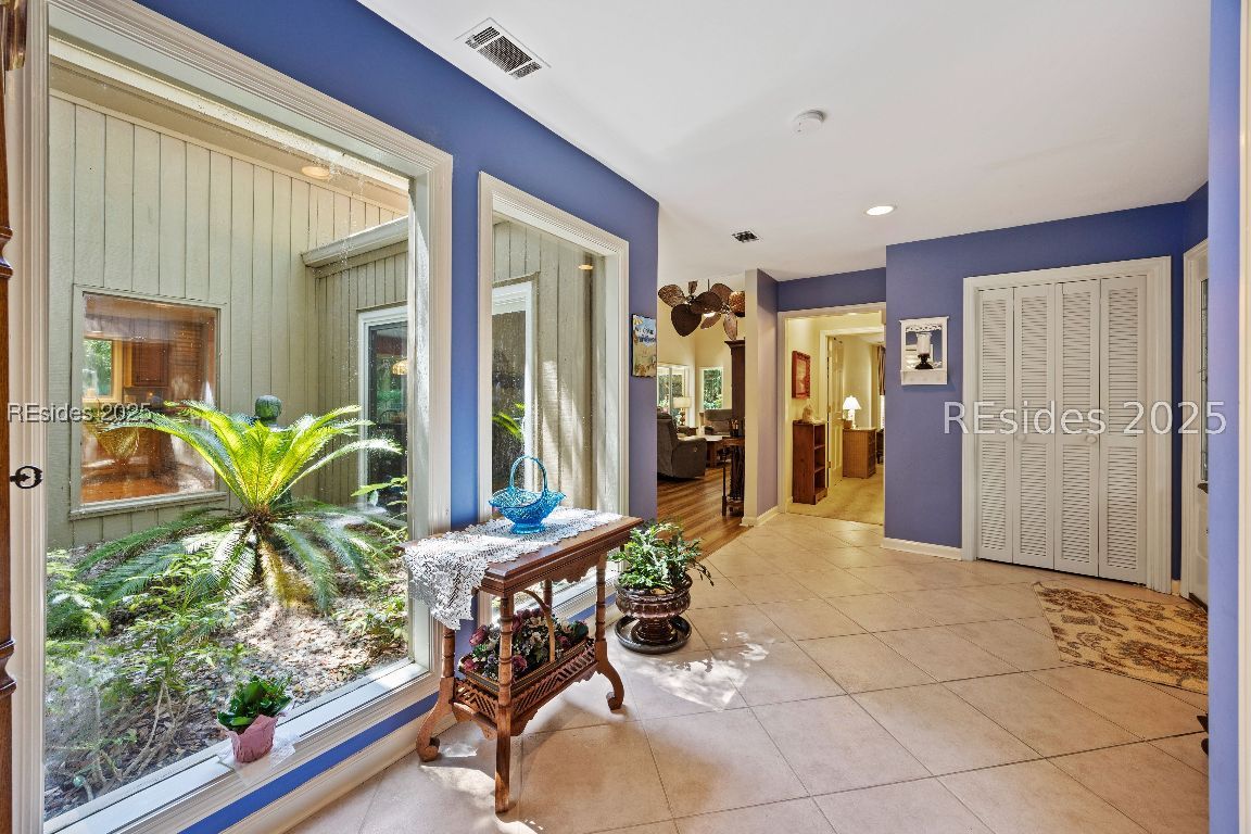 8 Battery Road