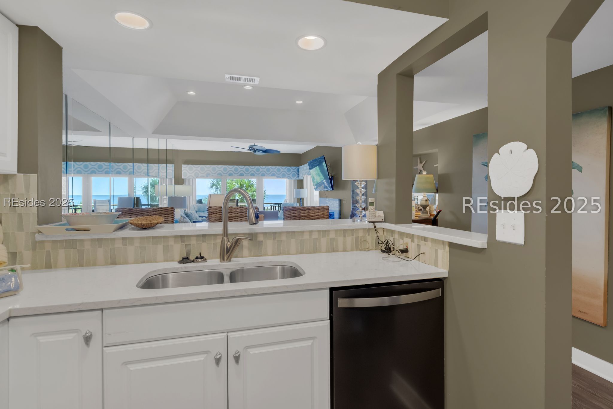 21 Ocean Lane Unit: 468