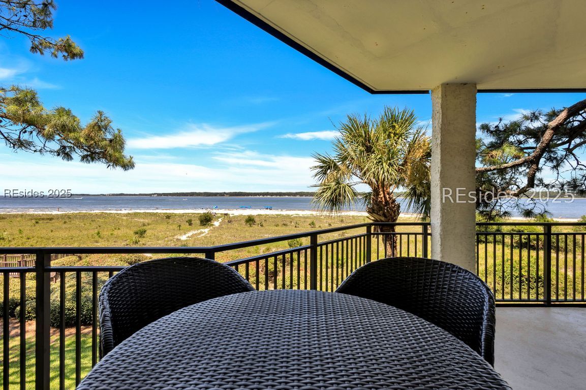 247 Sea Pines Drive Unit: 1872