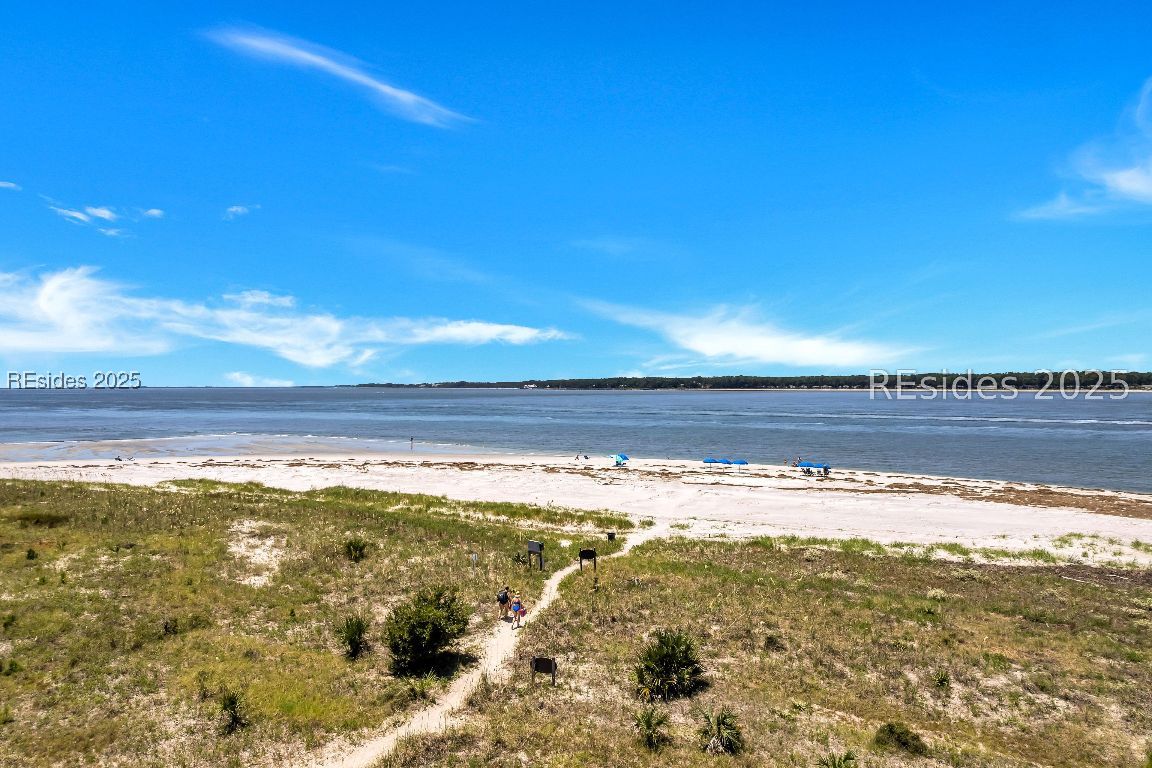 247 Sea Pines Drive Unit: 1872