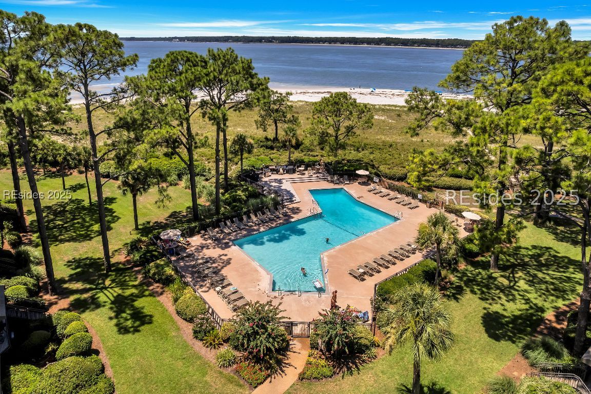 247 Sea Pines Drive Unit: 1872