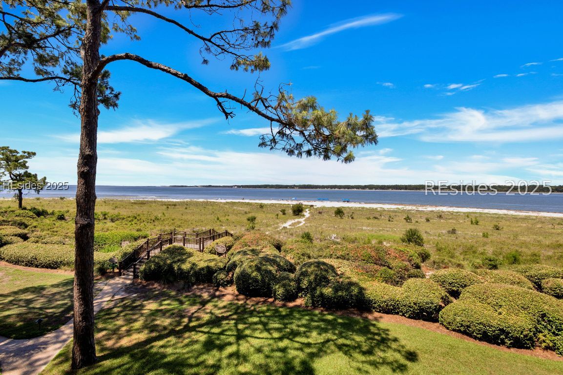247 Sea Pines Drive Unit: 1872