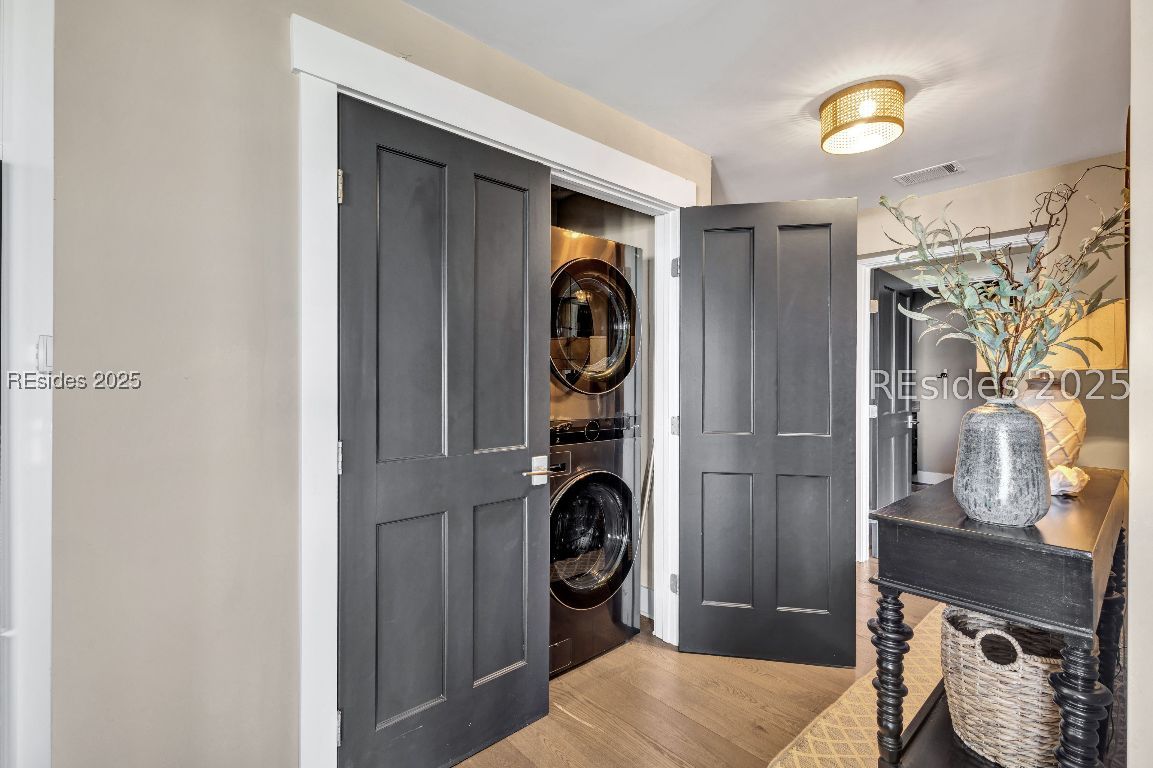 247 Sea Pines Drive Unit: 1872