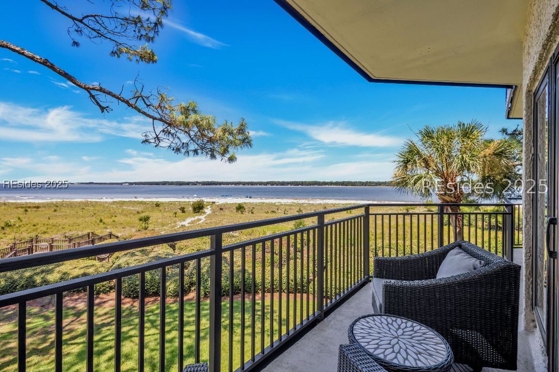 247 Sea Pines Drive Unit: 1872