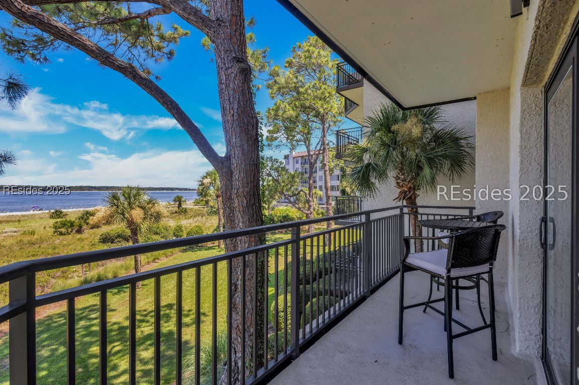 247 Sea Pines Drive Unit: 1872