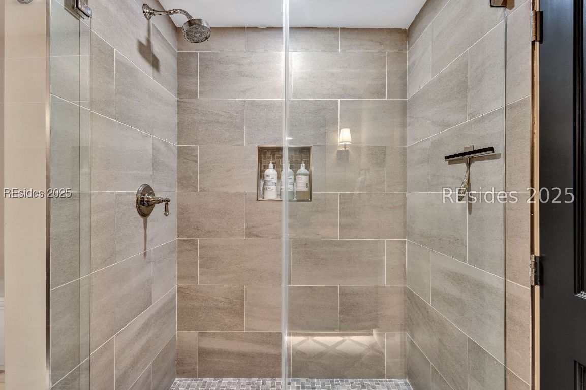 247 Sea Pines Drive Unit: 1872