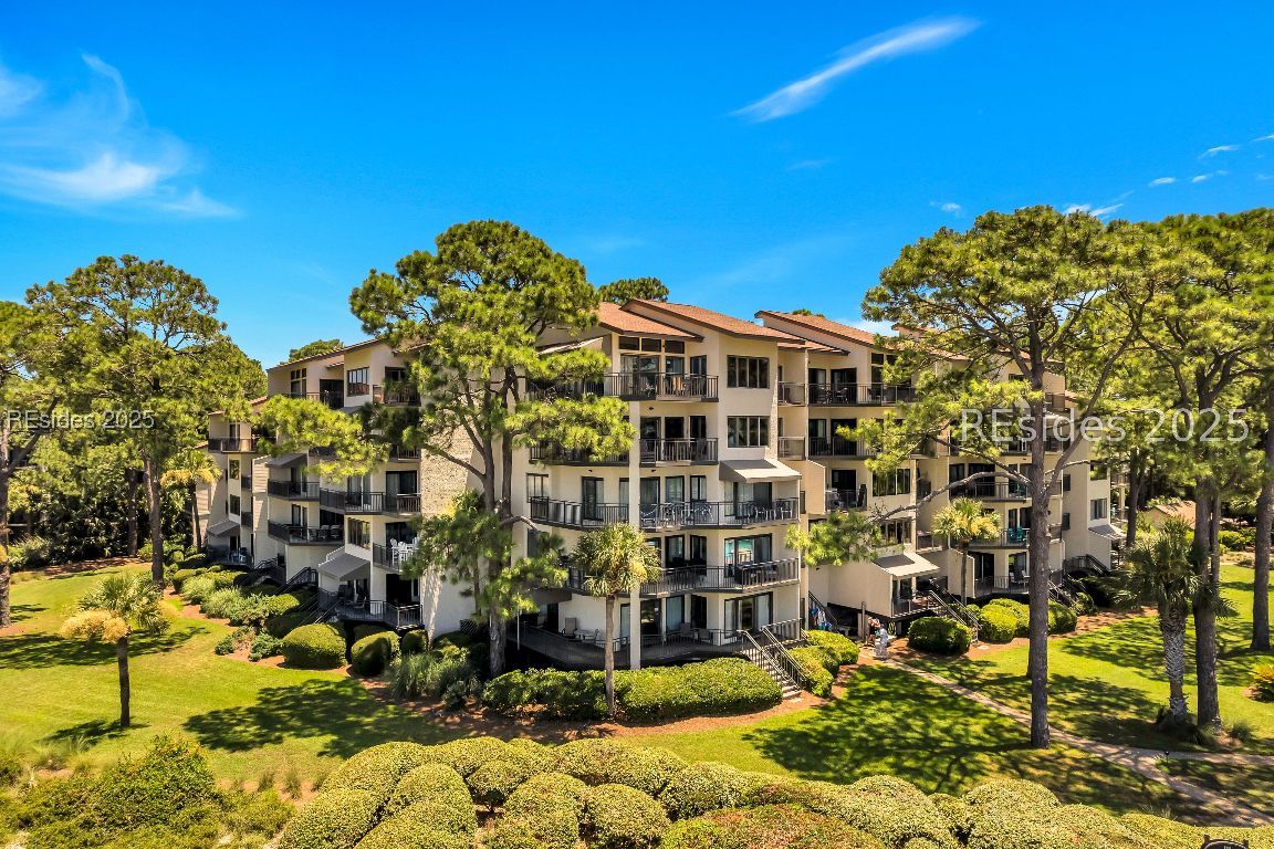 247 Sea Pines Drive Unit: 1872