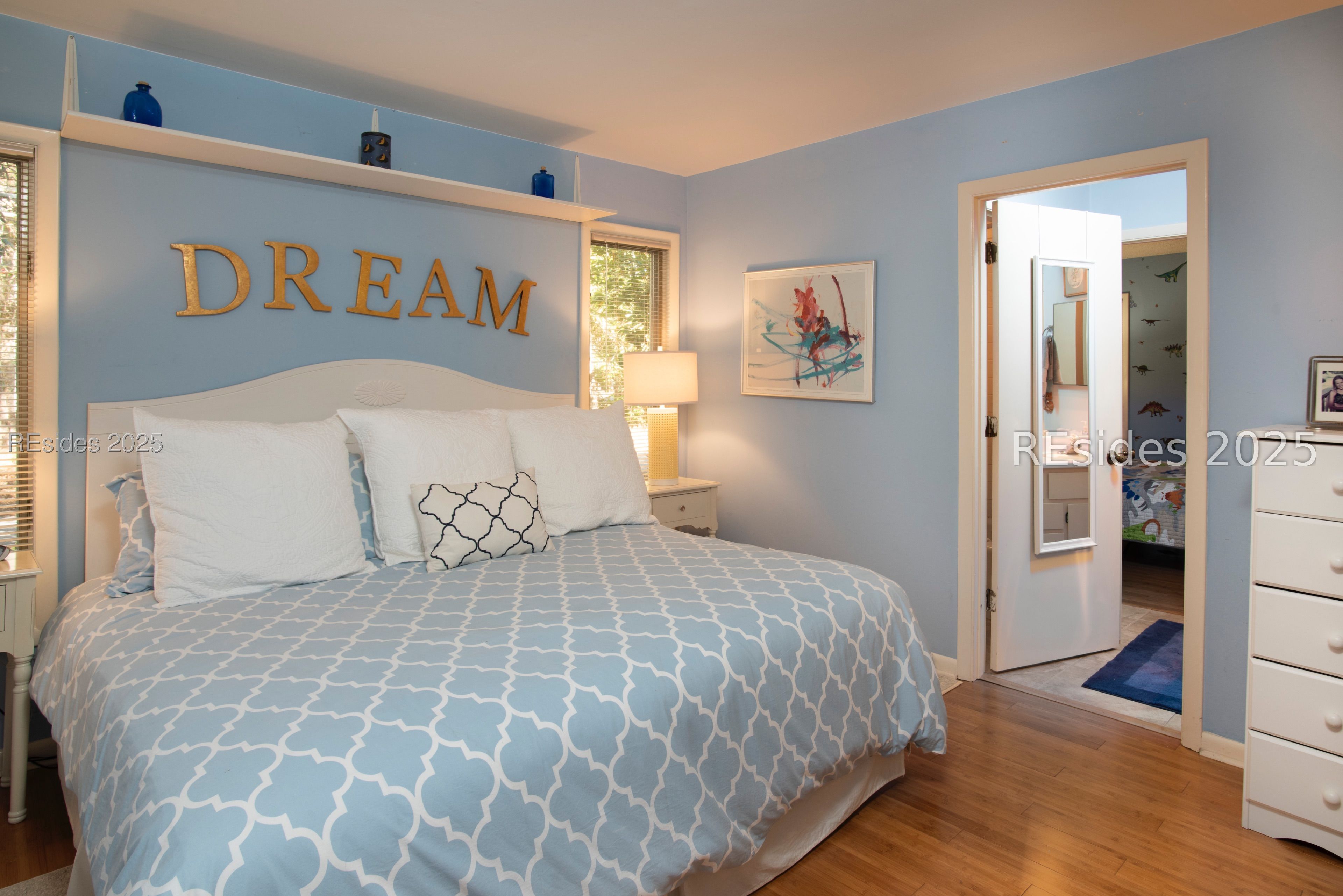 18 Oyster Catcher Road