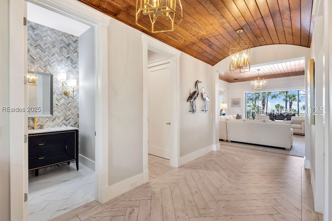16 Juniper Lane