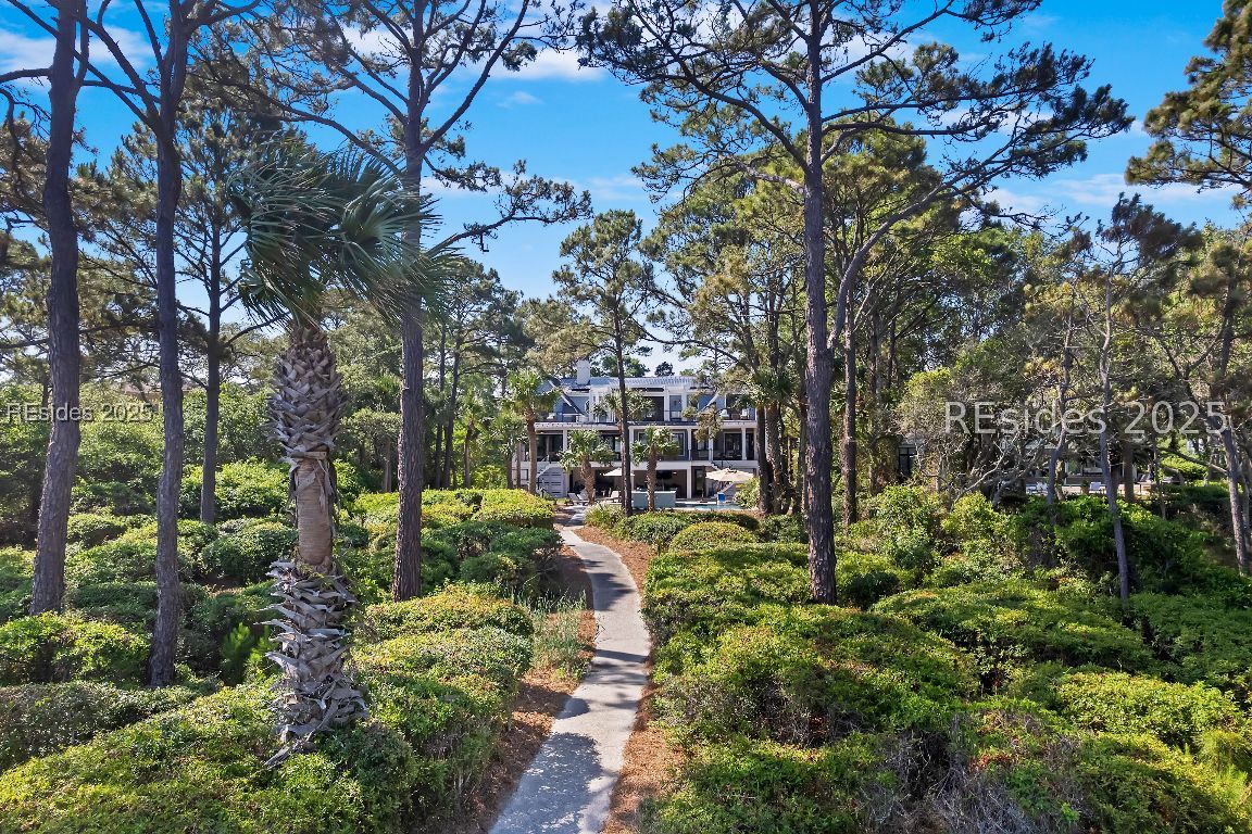 16 Juniper Lane