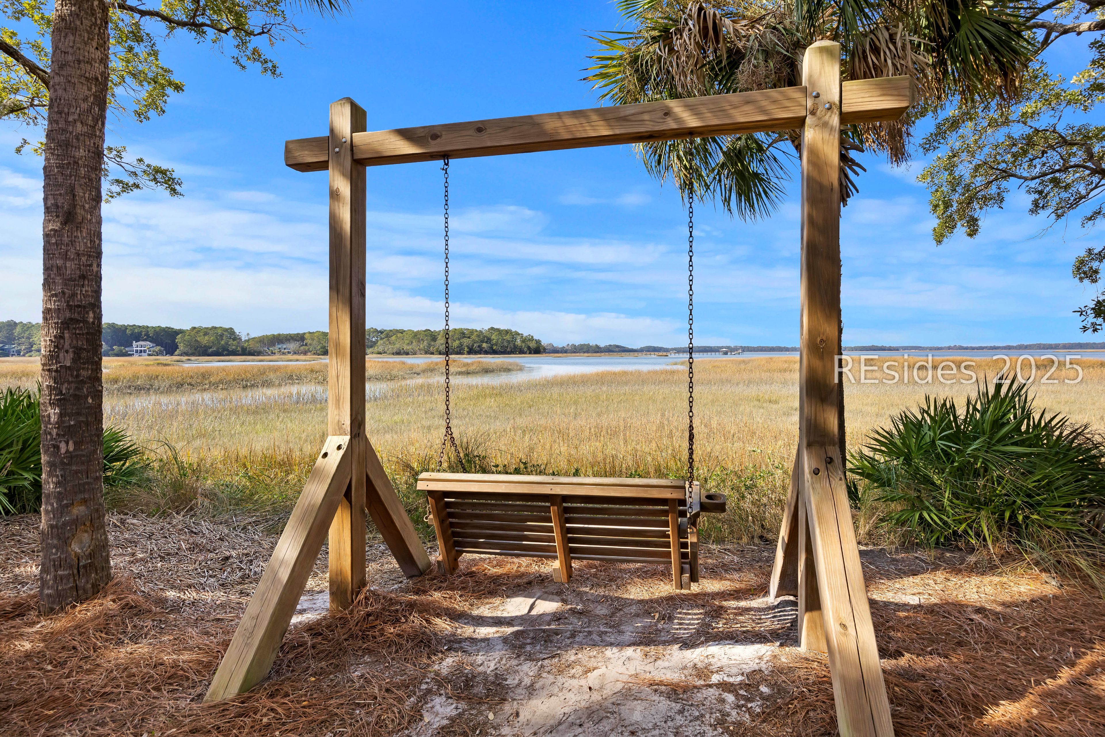 3 Spartina Crest