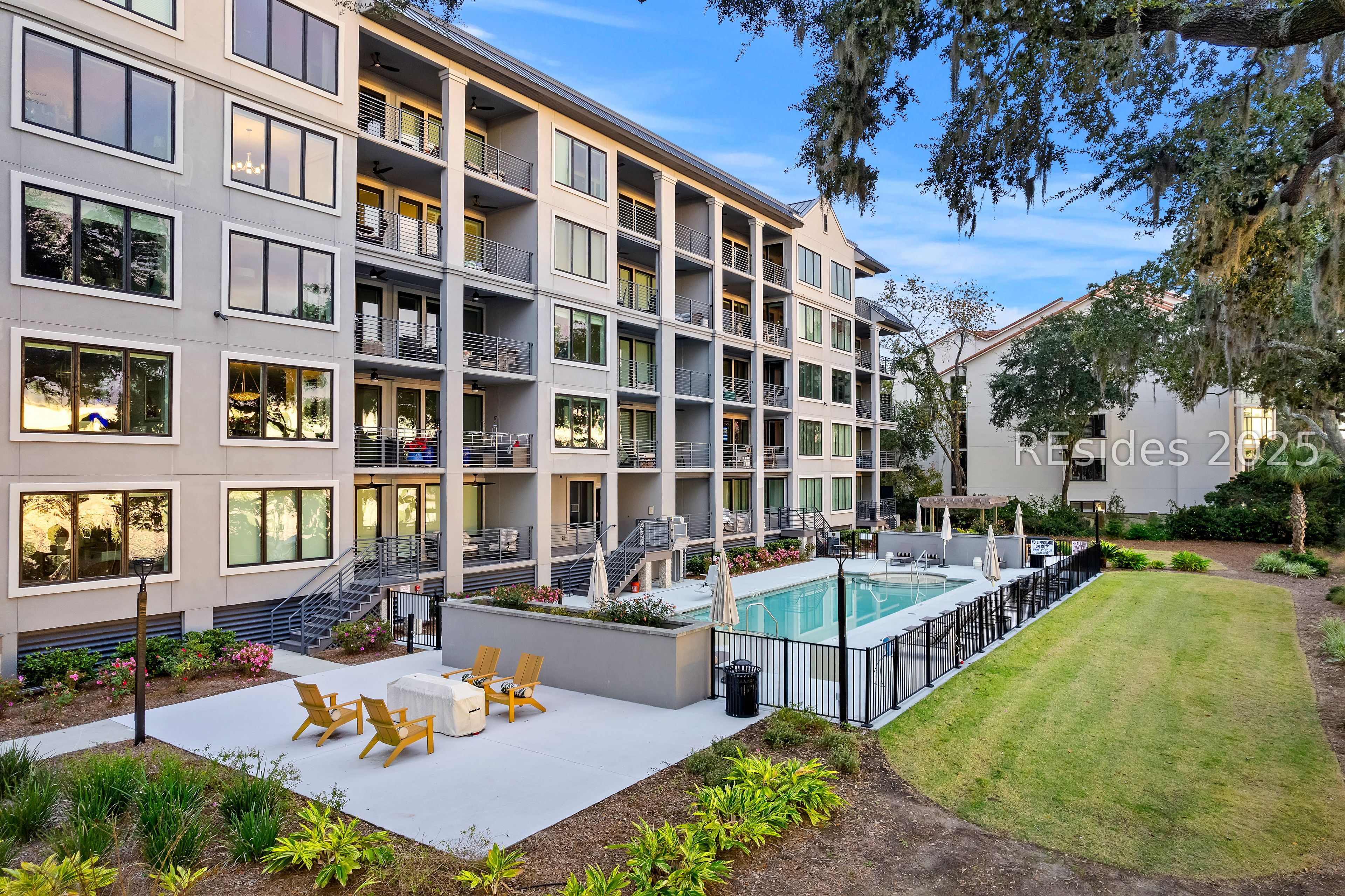 63 Skull Creek Drive Unit: 402